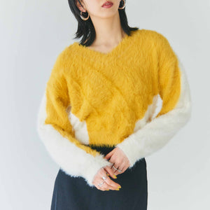 yellow × white shaggy knit