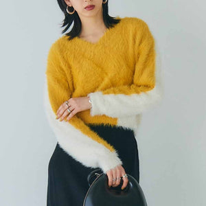 yellow × white shaggy knit