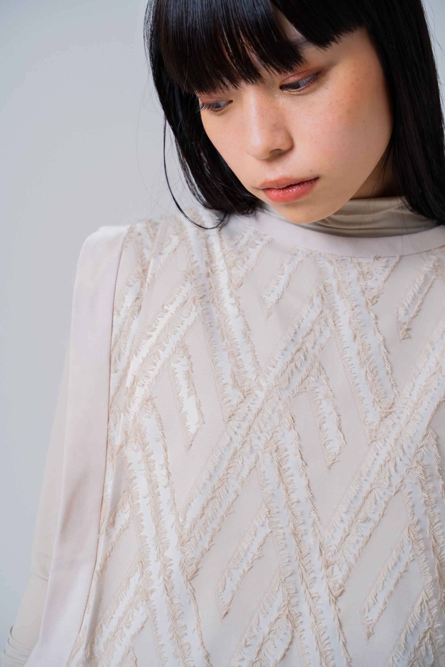 cut jacquard dress -white-