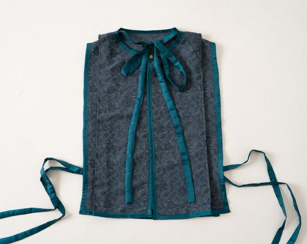 botanical jacquard vest -blue-