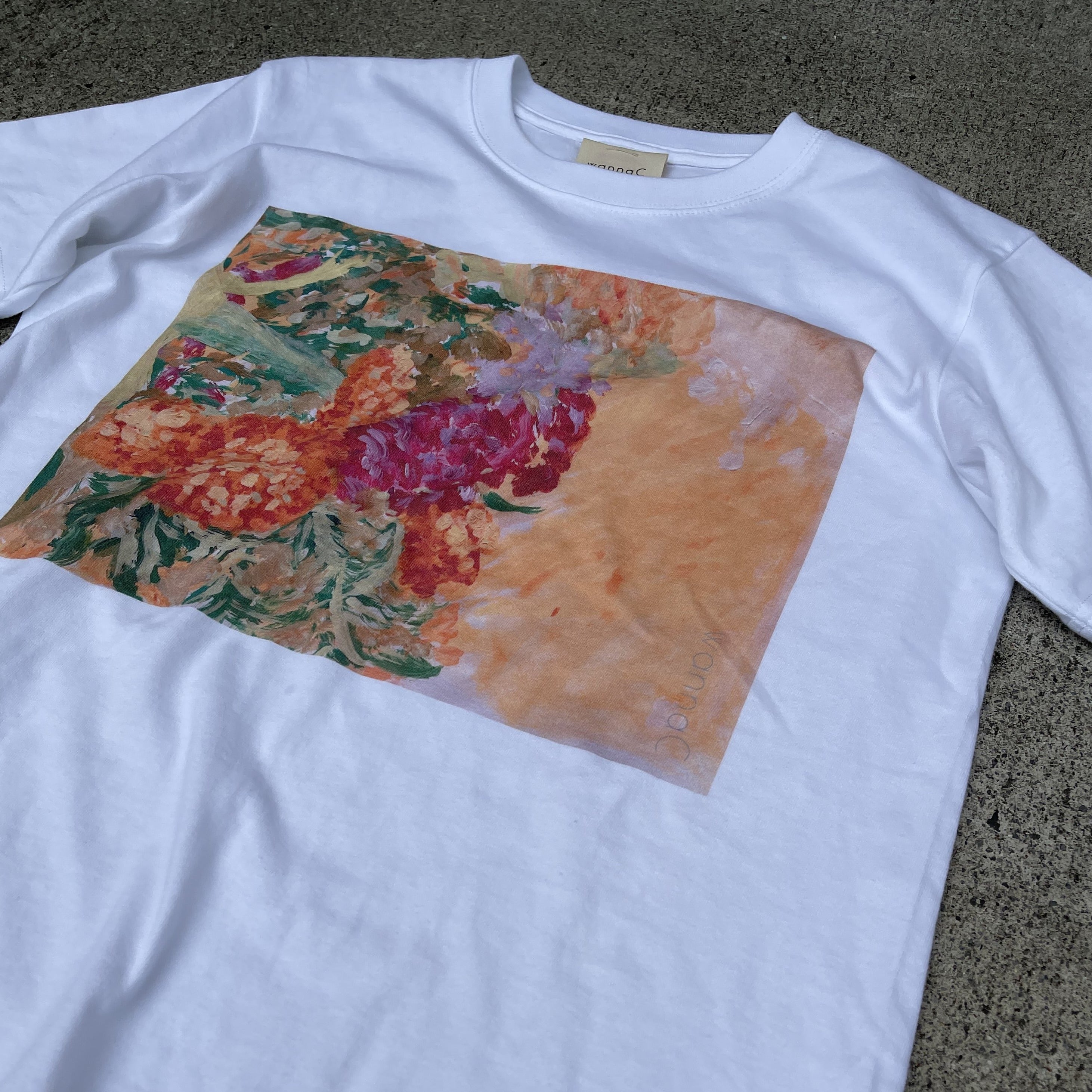 novelty T-shirt  - ajisai -