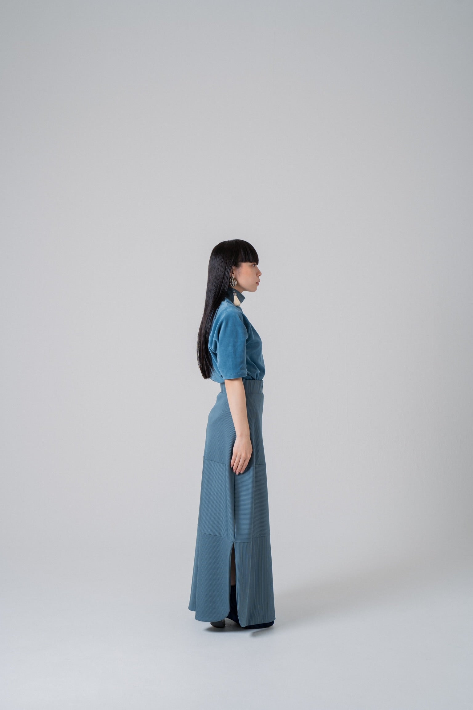 silky rib skirt -blue-