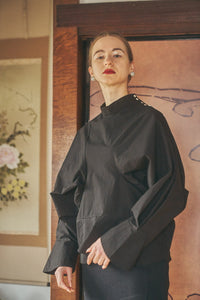 "oumi sarashi" blouse -black-