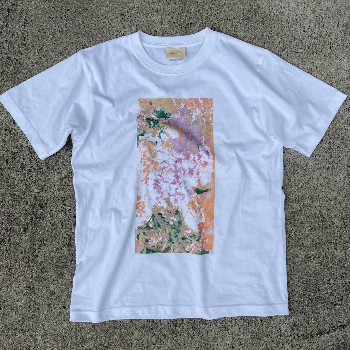 novelty T-shirt  - ajisai -